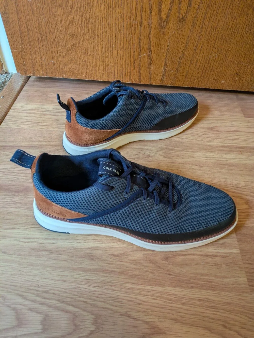 Cole Haan Navy Mesh Lace-Up Men's Sneakers / Casual Shoes, 10M